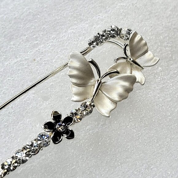 Cream White Butterfly Brooch Safety Pin Brooch - Picture 2 of 14